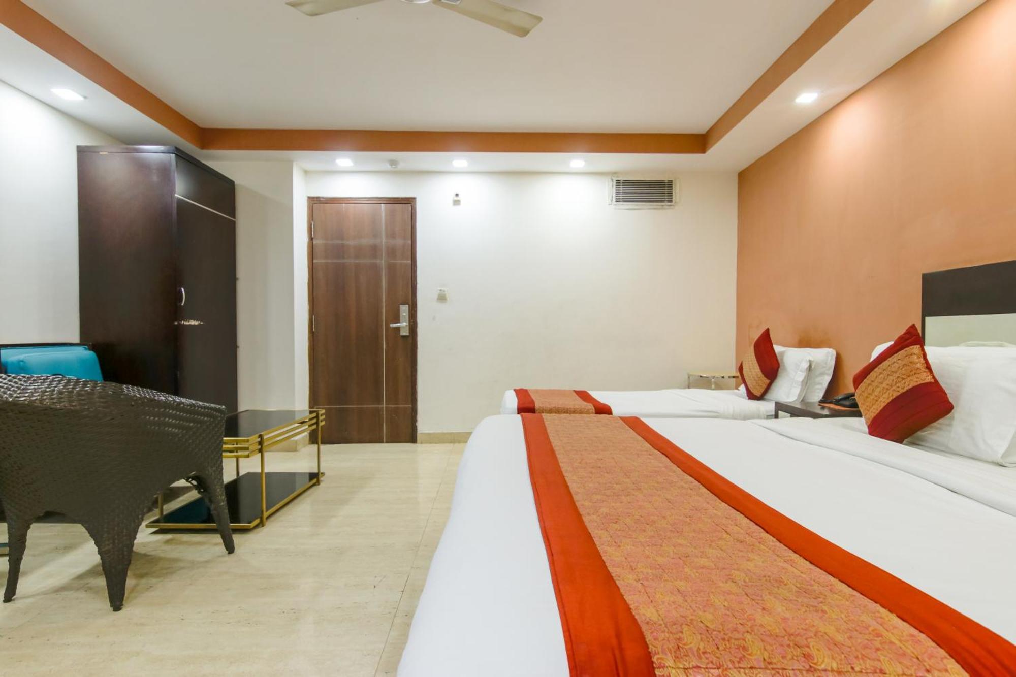 Hotel Neu Villa Newly Built New Delhi Exterior photo