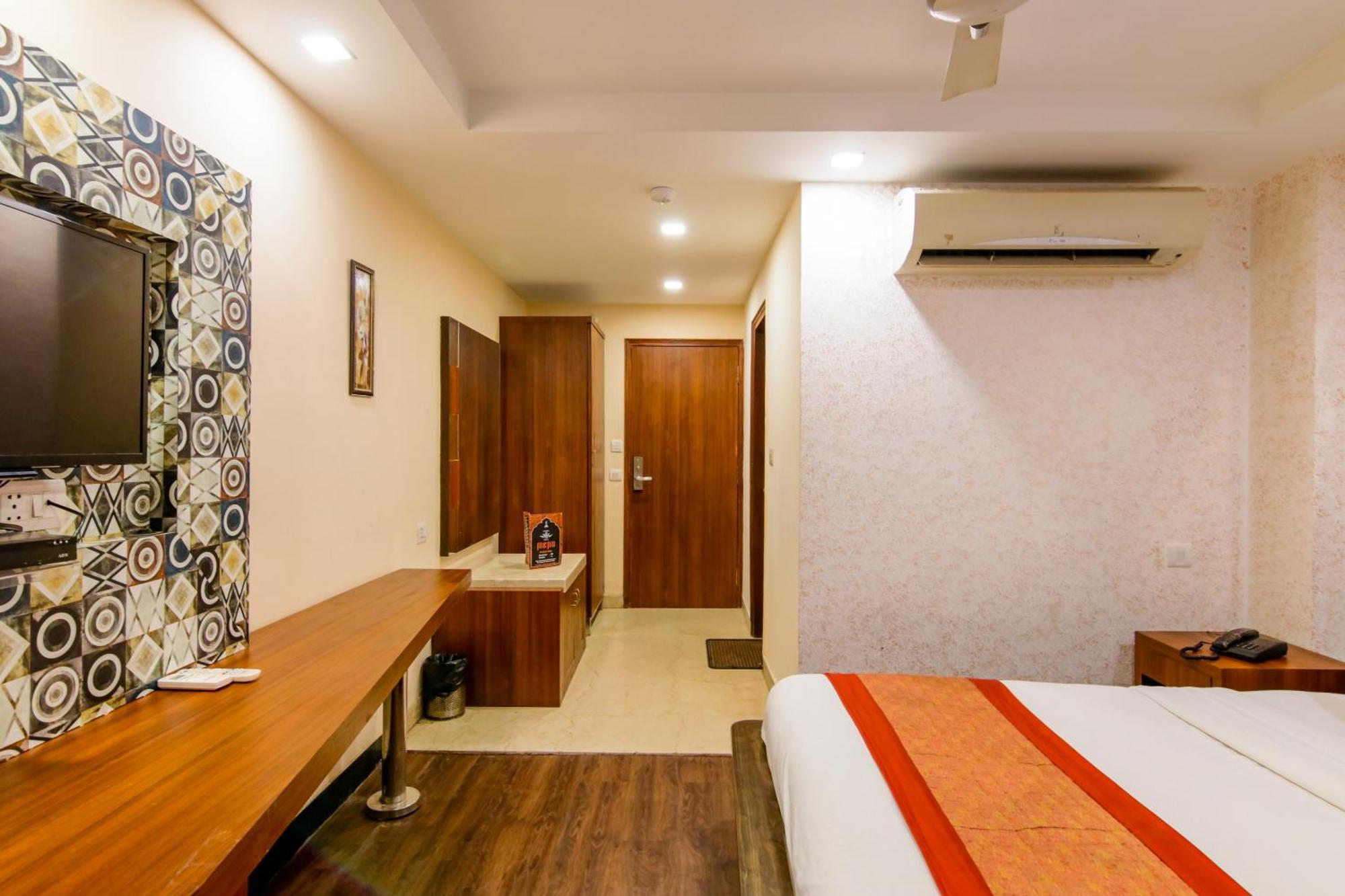Hotel Neu Villa Newly Built New Delhi Exterior photo
