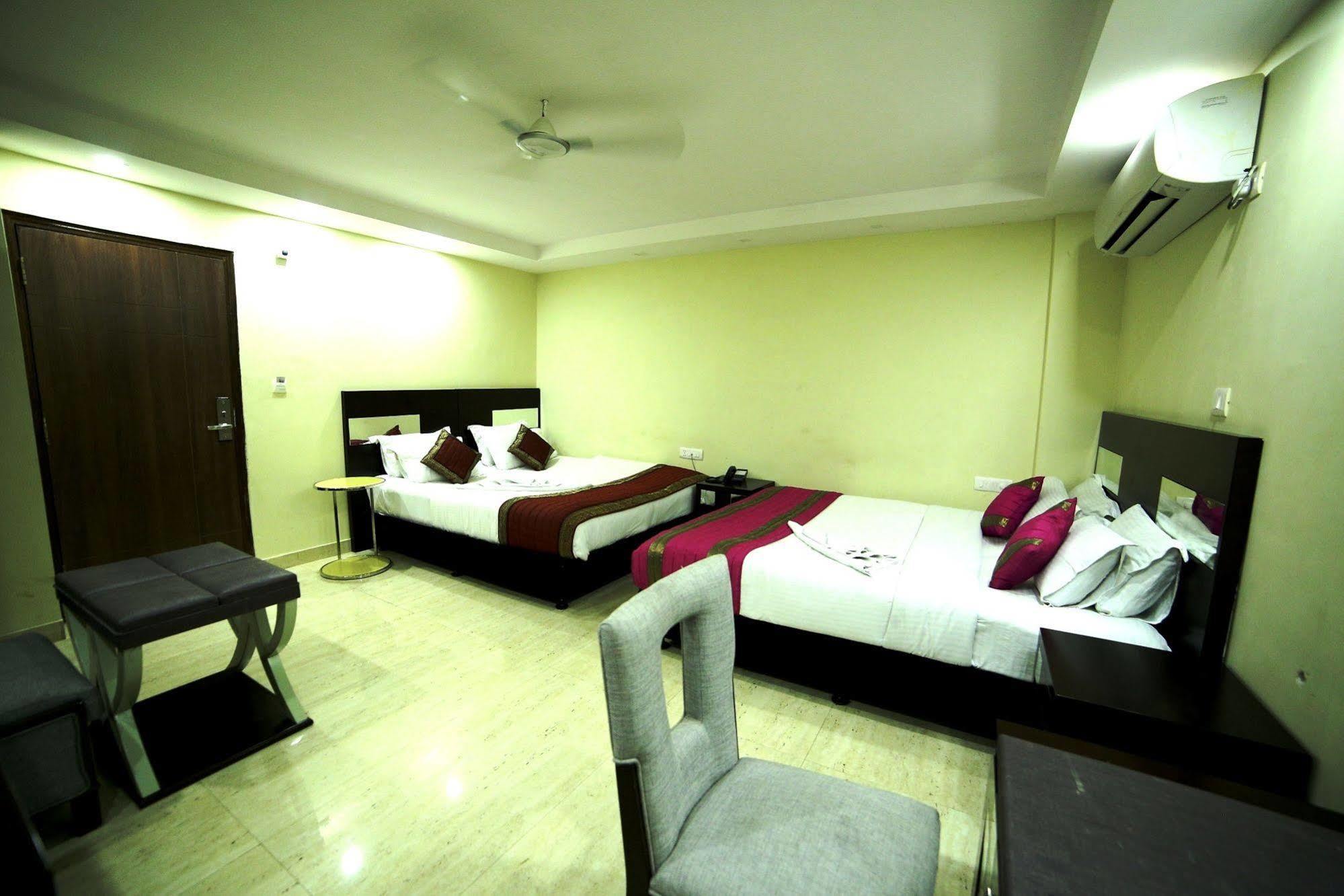 Villa New Delhi Exterior photo